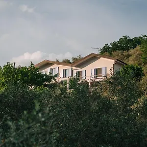 Bed & Breakfast Caterina E L'indaco, Sarzana